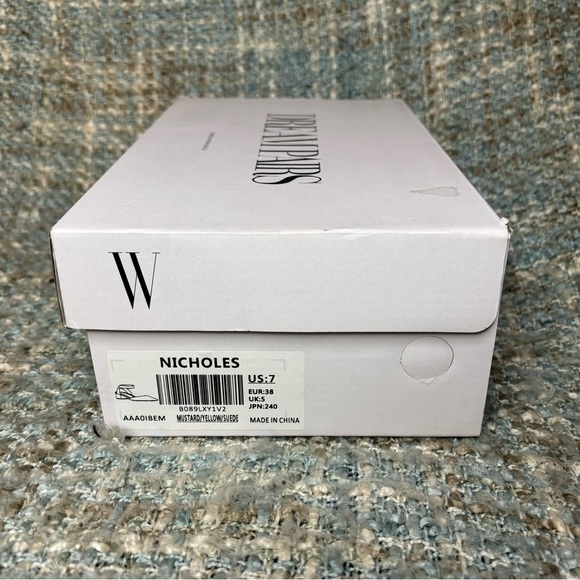 DREAM PAIRS Nicholes Pointed Toe Low Chunky Heel Pumps in Mustard - Picture 10 of 10